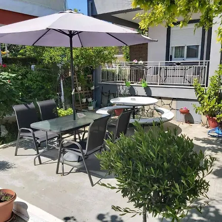 Katrine Seaside Rooms #Propertly Nea Kallikrateia