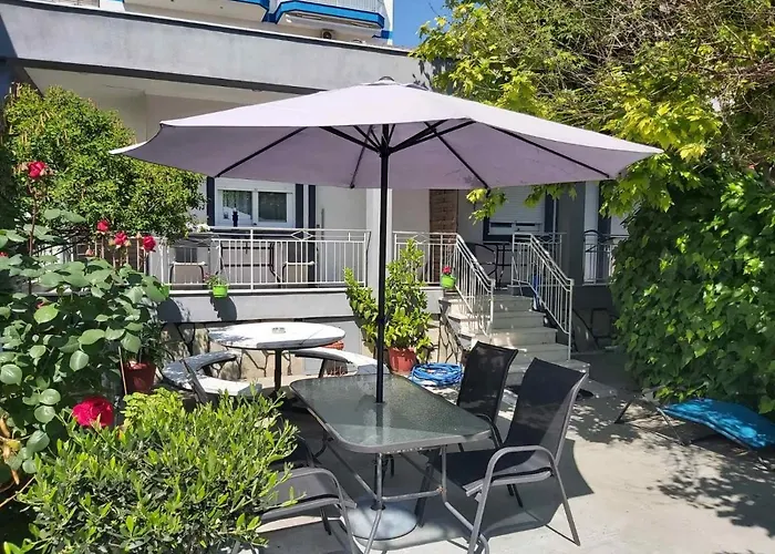 Katrine Seaside Rooms #Propertly