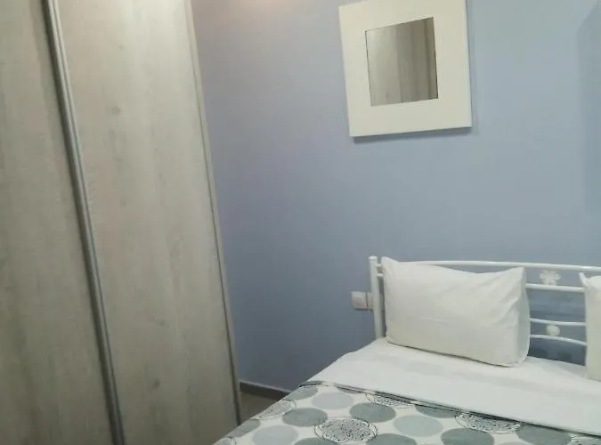 Katrine Seaside Rooms #Propertly * Nea Kallikrateia