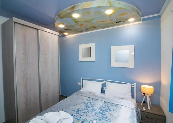 Katrine Seaside Rooms #Propertly شقة Nea Kallikrateia